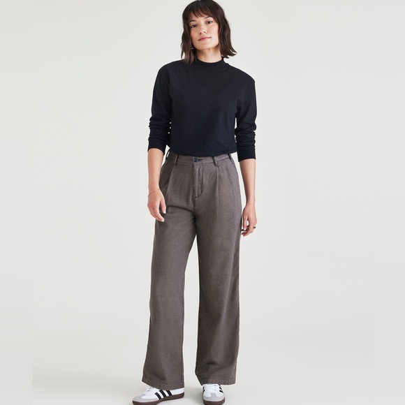 Dockers pants (33) - Picture 2 of 16